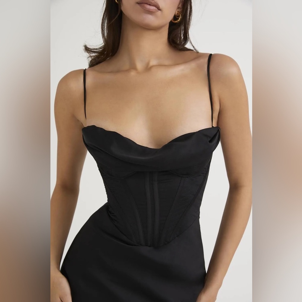 HOUSE OF CB 'Charmaine' Black Corset Maxi Dress NWOT - Picture 12 of 17